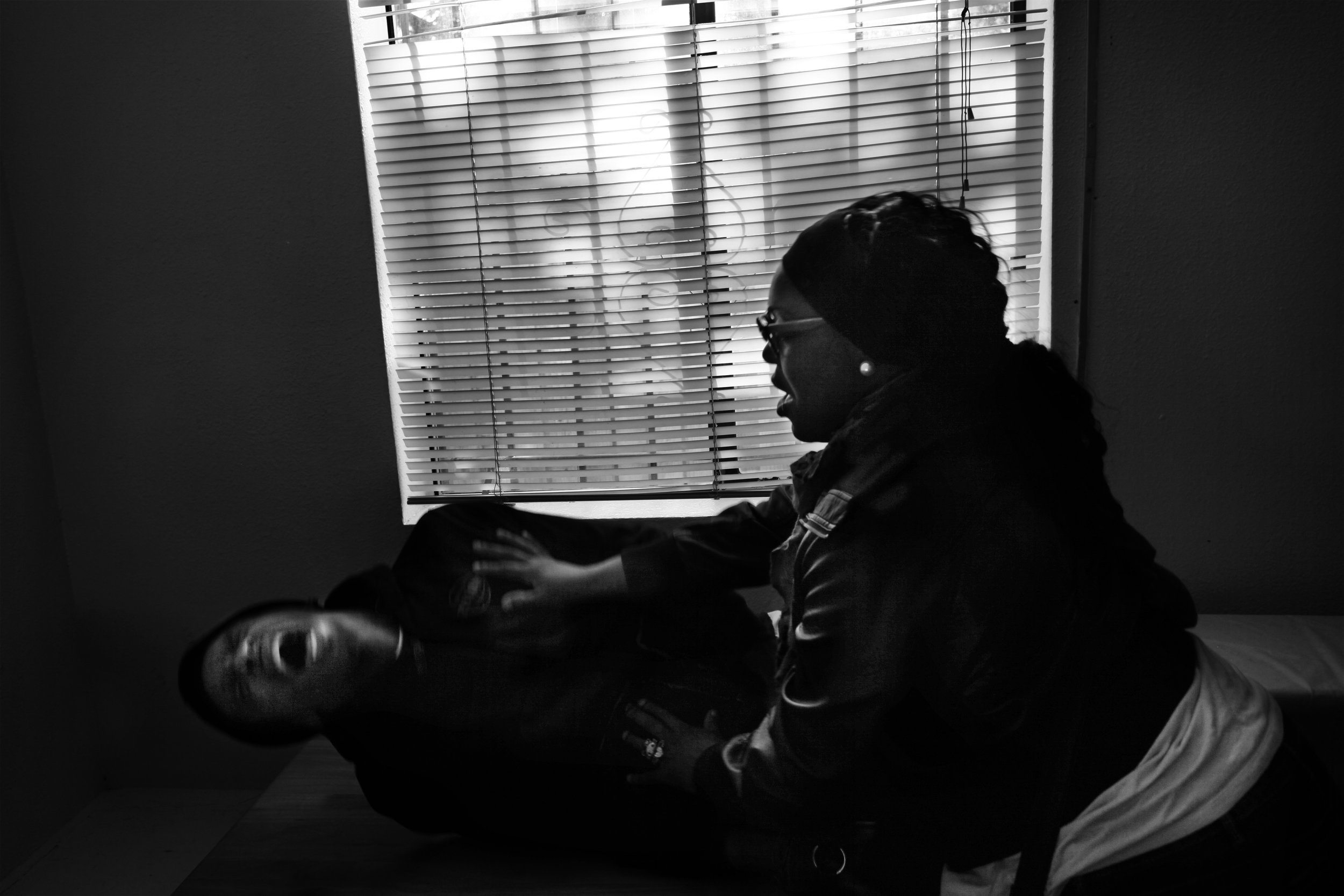  Shanon screams in pain, as Jamesha slams him over the edge of a table during a fight at the rehab center. They break up after Shanon is asked to leave the center. 