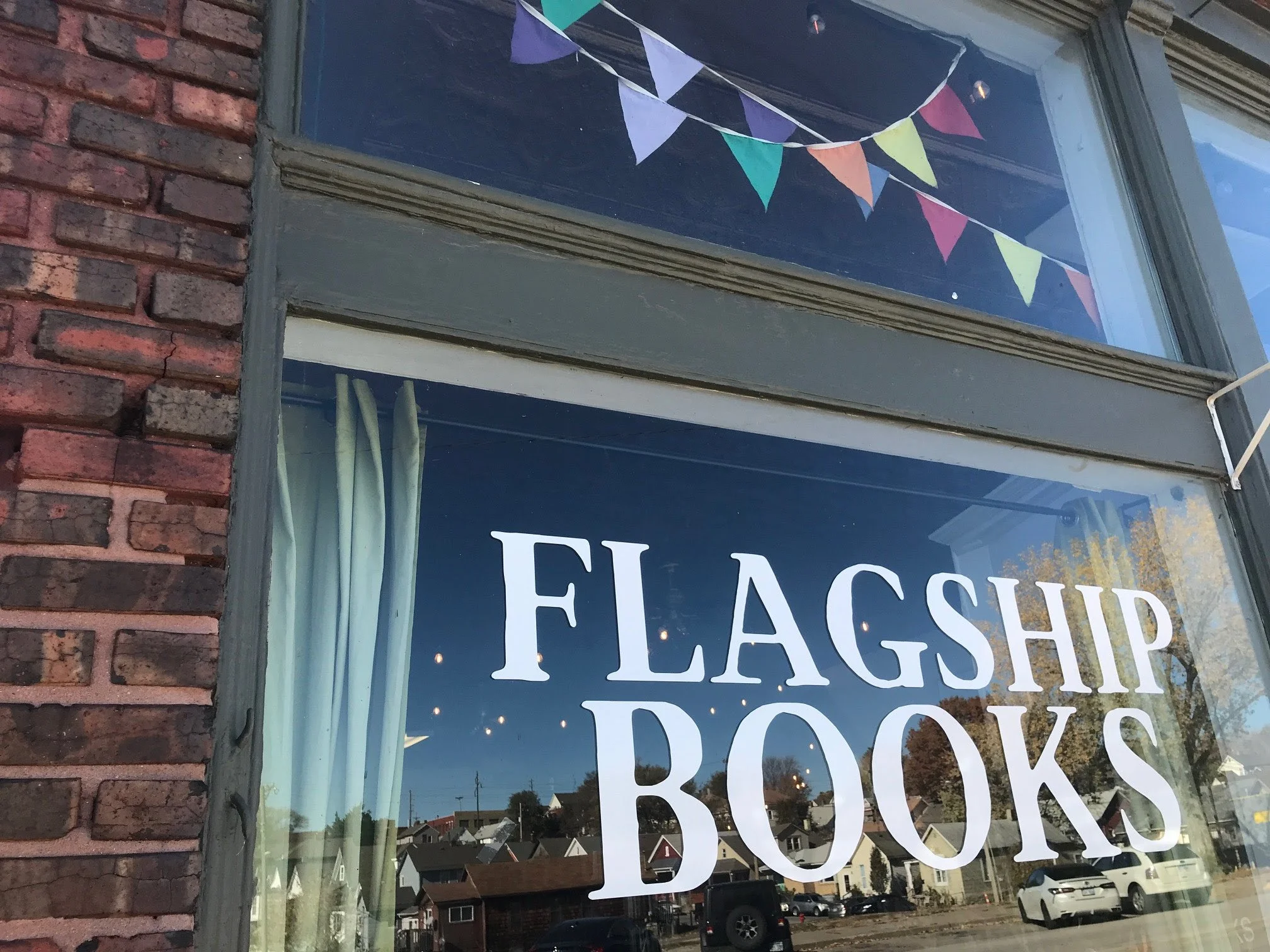 Flagship Books