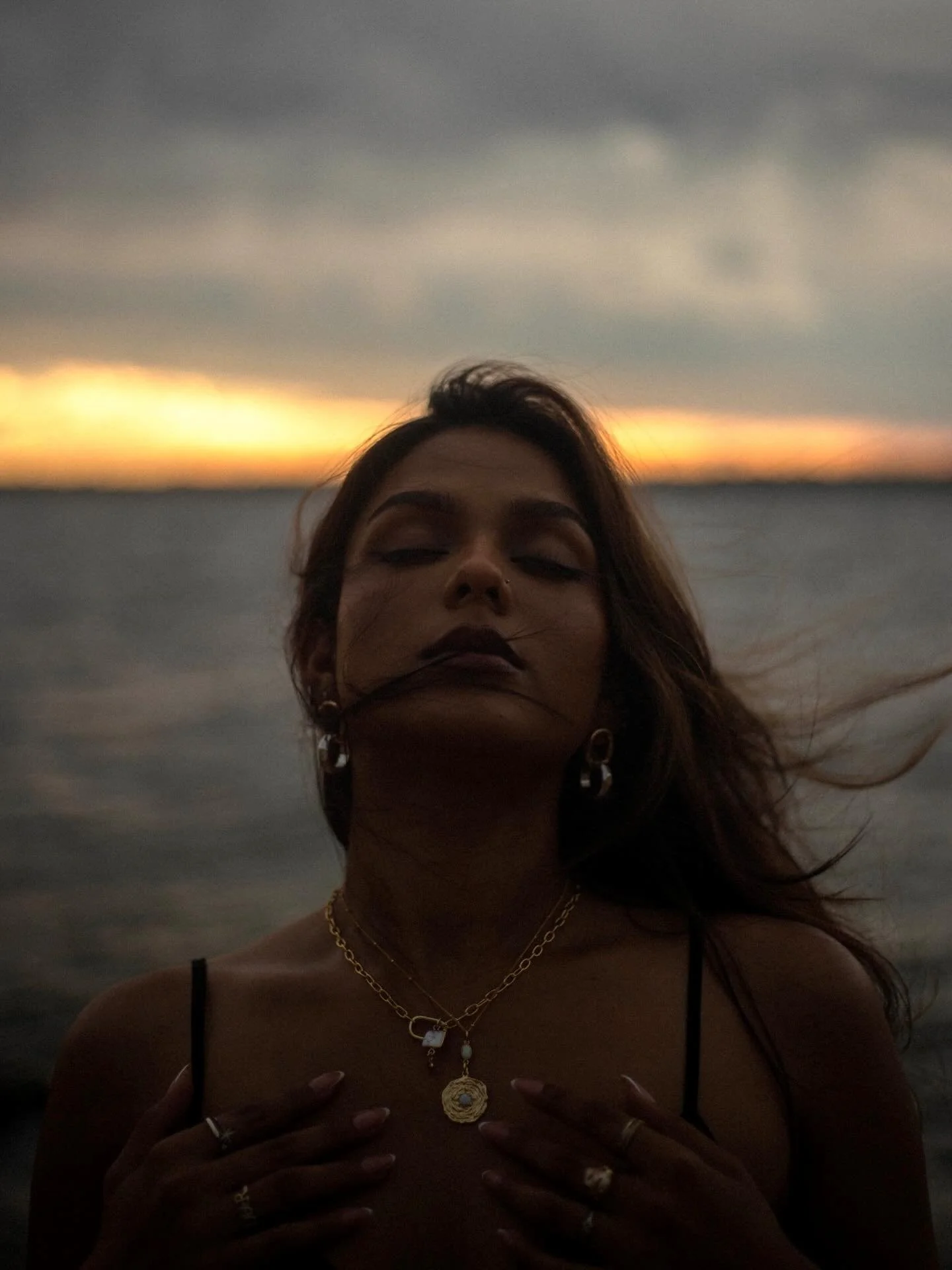 the places i go 
the people i meet 
the stories i capture 

can&rsquo;t believe it took me this long to share these photos that i absolutely love and the team behind making it happen 🖤