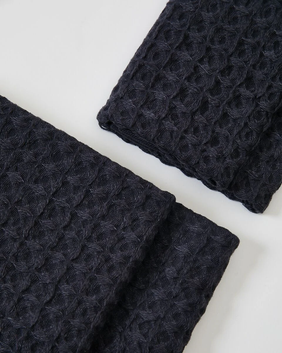 Mirabeau Cotton Towels Midnight CONTEXT_220_preview.jpg