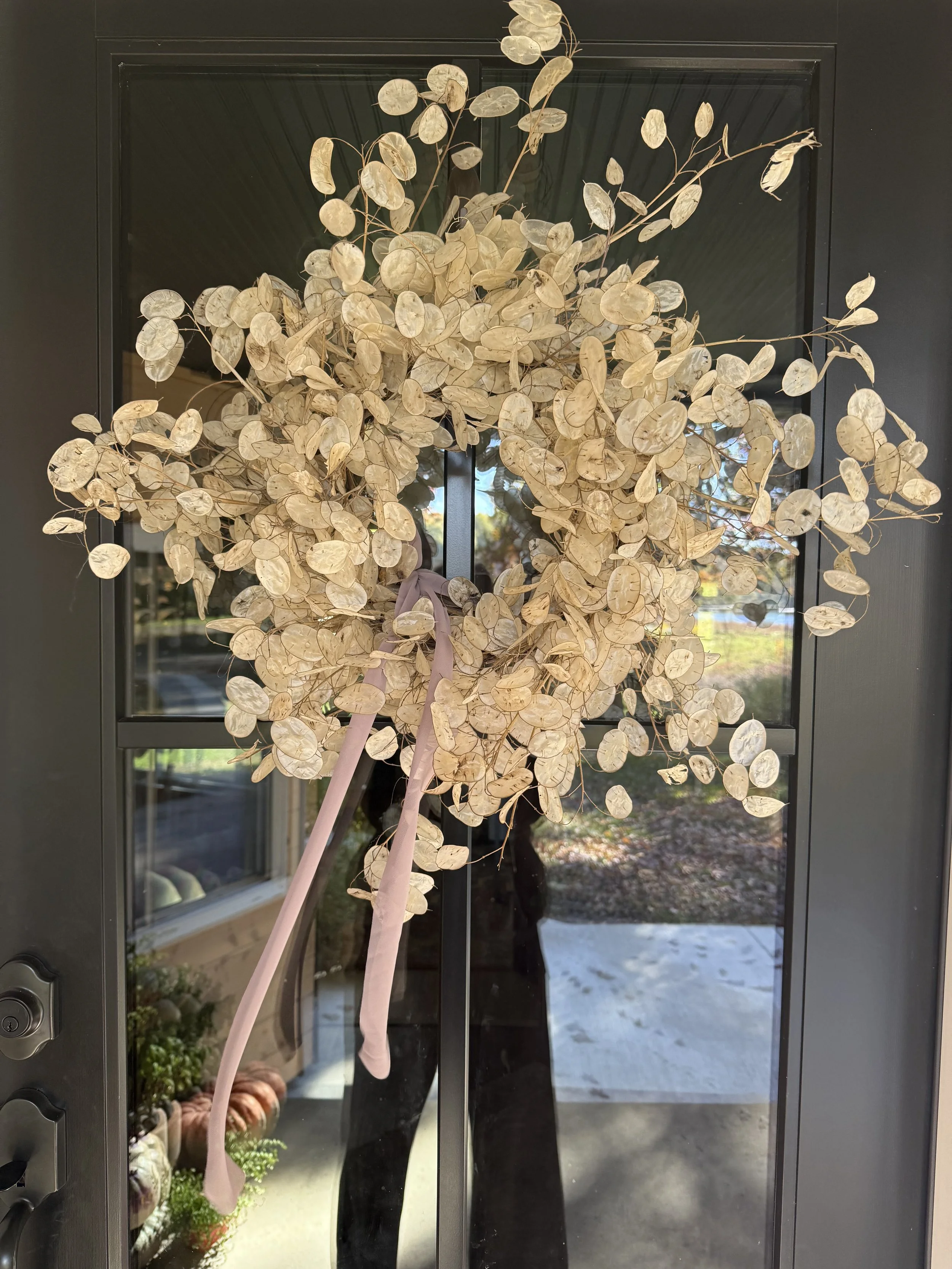 Honesty Wreath