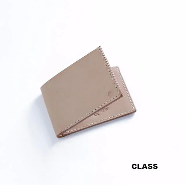 bifold_wallet_2_903f794c-b0a0-4a1b-9bbf-8aaeea533953.jpg