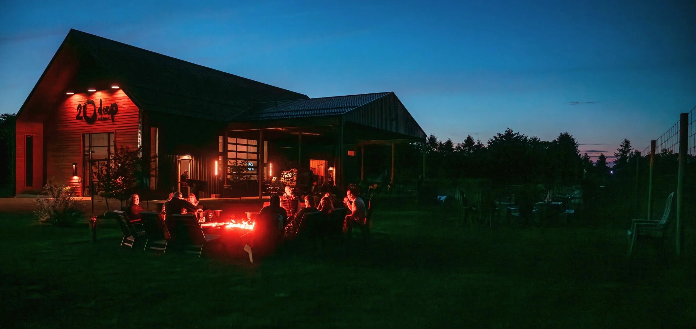 Friday Nights at 20 Deep – Wine, Music &amp; Food Trucks