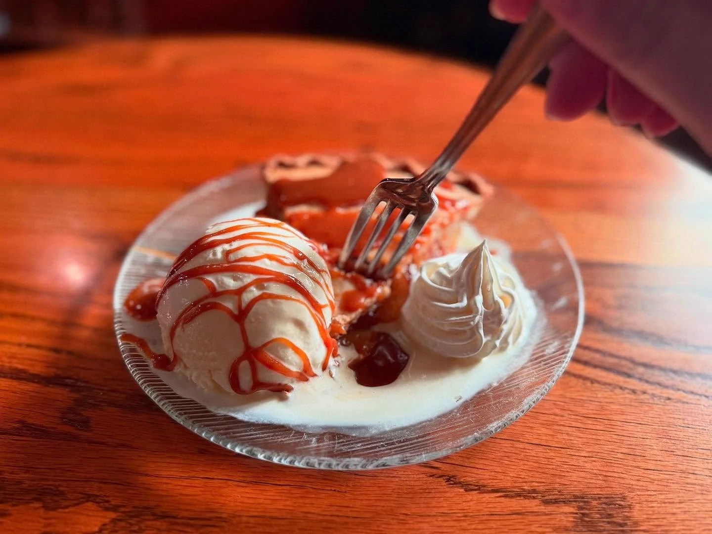 Our September Dessert Special is 🍎🍏Caramel Apple Pie! 🍏🍎 Warm, flaky apple pie drizzled with house made caramel sauce, served ala mode with creamy vanilla ice cream. $9/slice