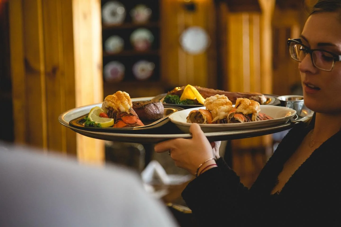 Join us for dinner tonight! 🥩🍸🥔