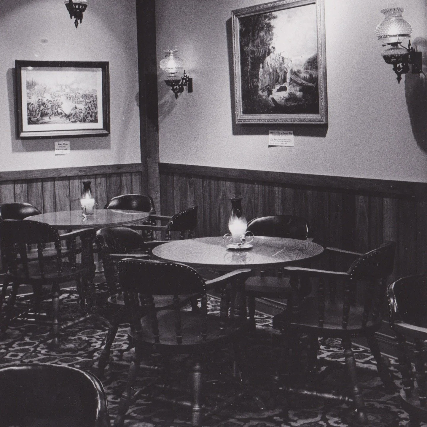 Happy Halloween!🎃

Wishing everyone a safe and fun holiday! Join us for dinner before or after trick or treating - we are open until 8:30pm!