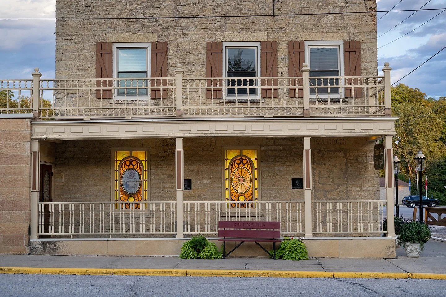 Come see us at the Hubbell on this SUNNY Saturday! ☀️☀️☀️ Open 11:30am-8:30pm!