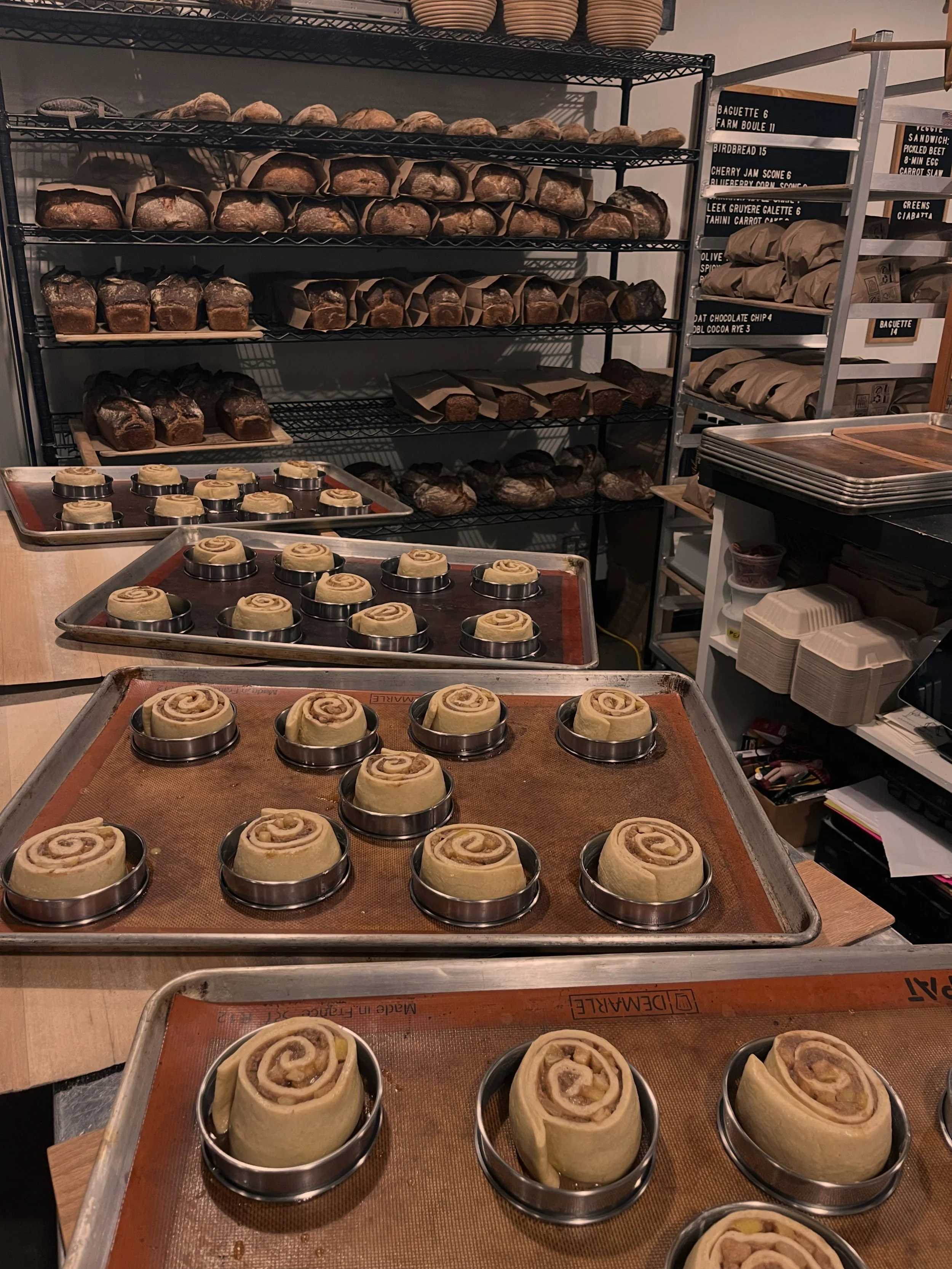 We are looking for a SUNDAY SAVIOR, someone who wants to wake up early with us every week to make the thing happen - 5a start time: setup/finish pastry, build slab, bag bread, drink coffee, make sandwiches, fair share of dish and cleanup. 8 hour shif