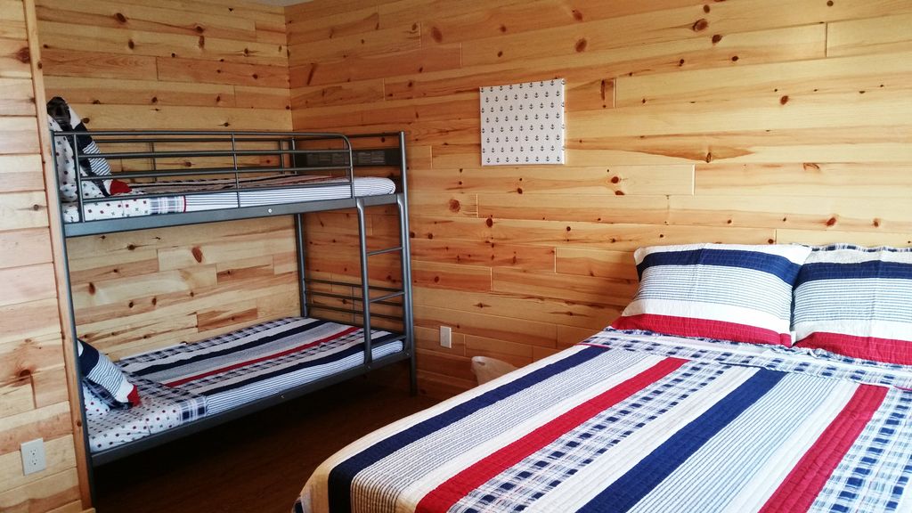 Here’s another view of one of the 3 BR-BA suites with both Queen bed and Twin Bunkbed.