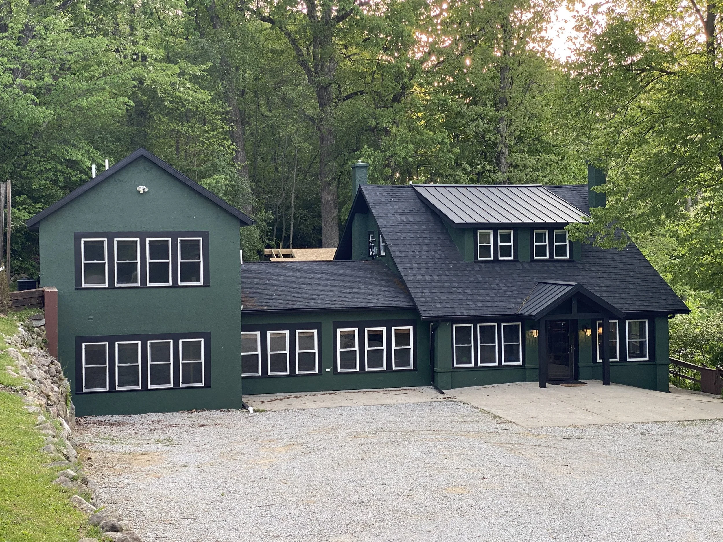  The Woodlands Lodge is nestled in the trees &amp; surrounded by 47 wooded acres. 