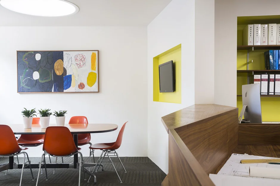 office-furniture-desks-2.jpg