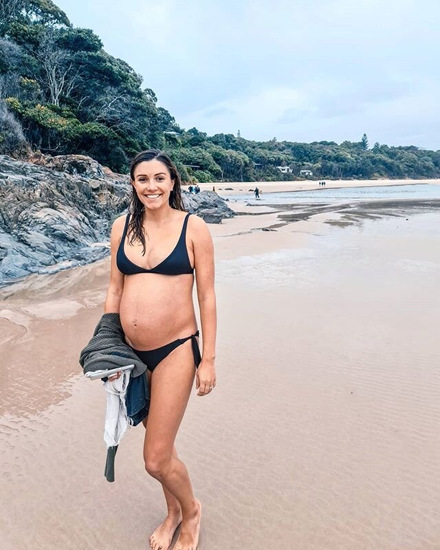 Hot mumma appreciation post! I am proud of this incredible woman who I get to call my wife and best friend.

We have less than 5 weeks to go till baby bug arrives. Karlie, you have absolutely dominated this pregnancy and you have stayed so positive t