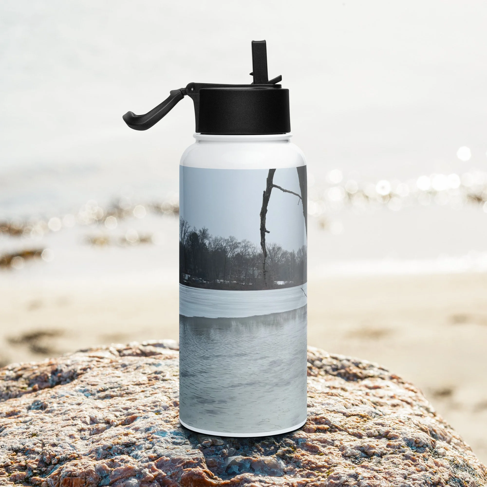 stainless-steel-water-bottle-with-a-straw-lid-white-32-oz-right-69df2549772b6.jpg