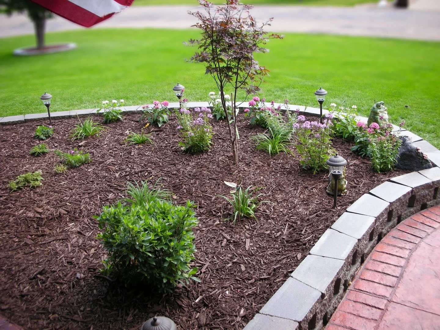Keep weeds from crashing your garden party! From March 16th through April 25th, enjoy special savings during our Mulch Madness event:

-Free local delivery on 1&ndash;3 tons of any wood mulch
-$75 OFF larger or non-local deliveries
-25% OFF all in-st