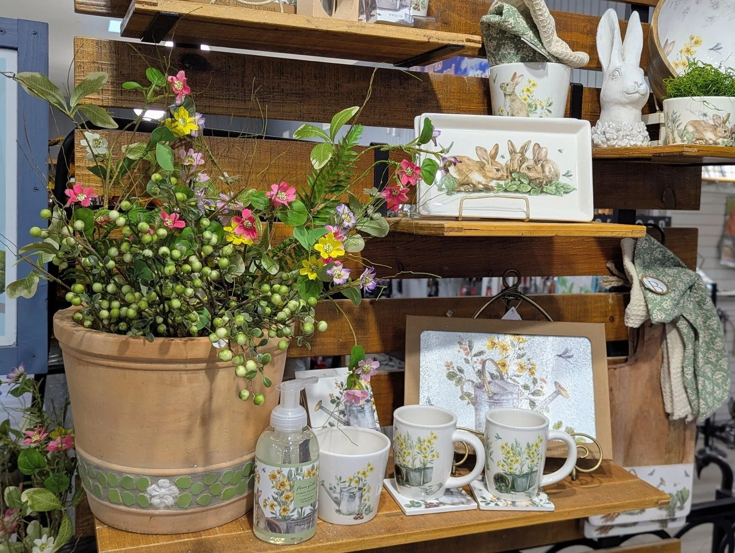 Looking for a sweet Easter surprise that's better than another chocolate bunny? Hop on in for beautiful hosting gifts, kid-sized tools and goodies for adult gardeners!

#peoriaillinois #peoriail #enjoypeoria #hellopeoria #shoplocal365 #discoverpeoria