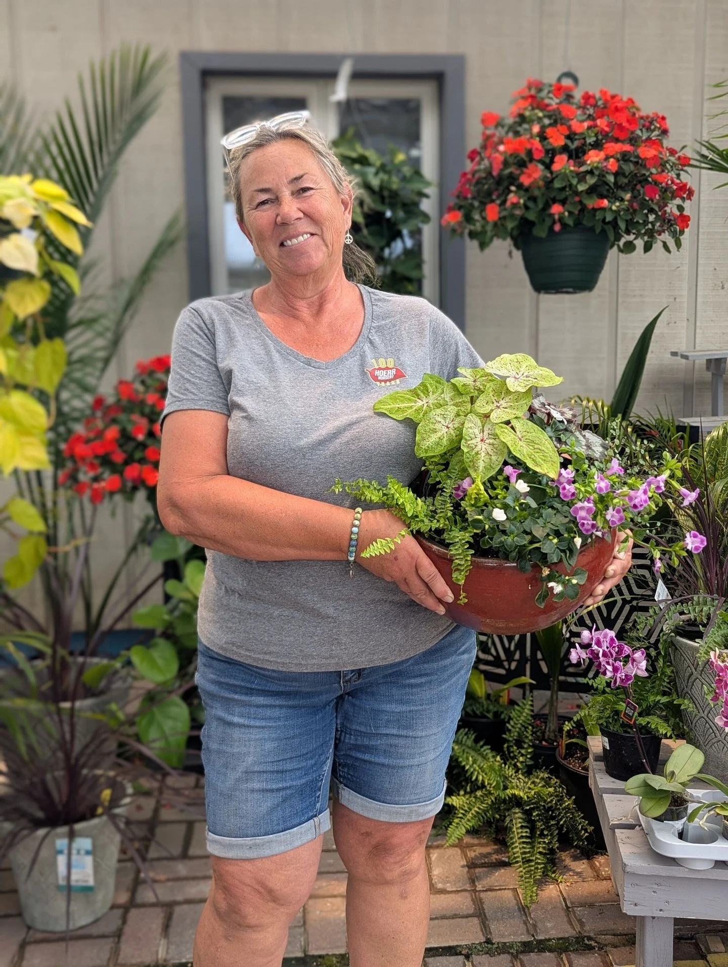 Big or small, be creative with your containers! A little style goes a long way. Need a few tips or want us to handle the styling for you? Stop in, share your vision, and we can help make it happen. 

#peoriaillinois #peoriail #enjoypeoria #hellopeori