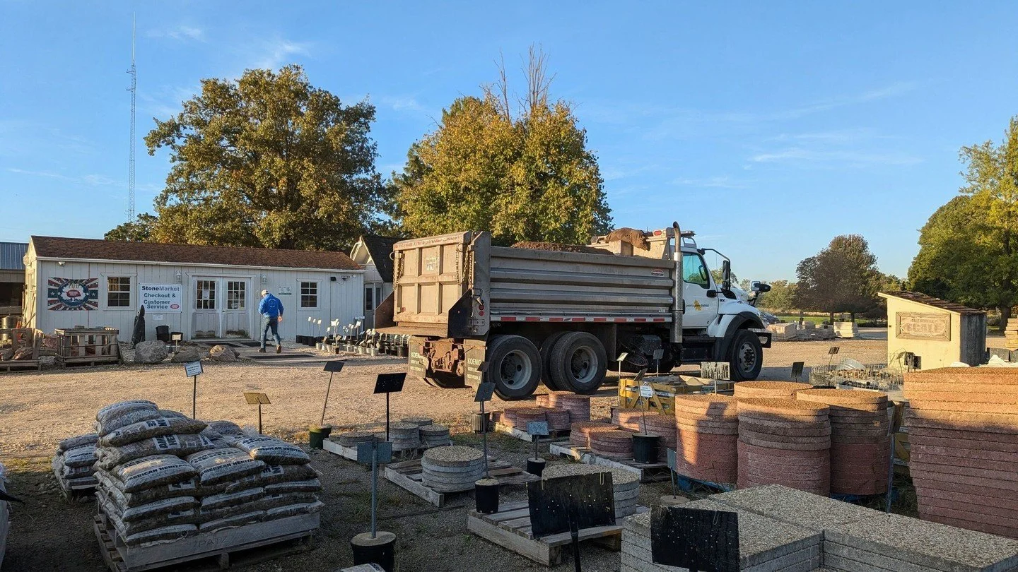 Early mornings at Stone Market are busy. Contractors and city crews are loading up with the bulk landscape supplies they need for the day, and you're welcome to shop right alongside them! We sell by weight in any amount, so you can shop like the pros