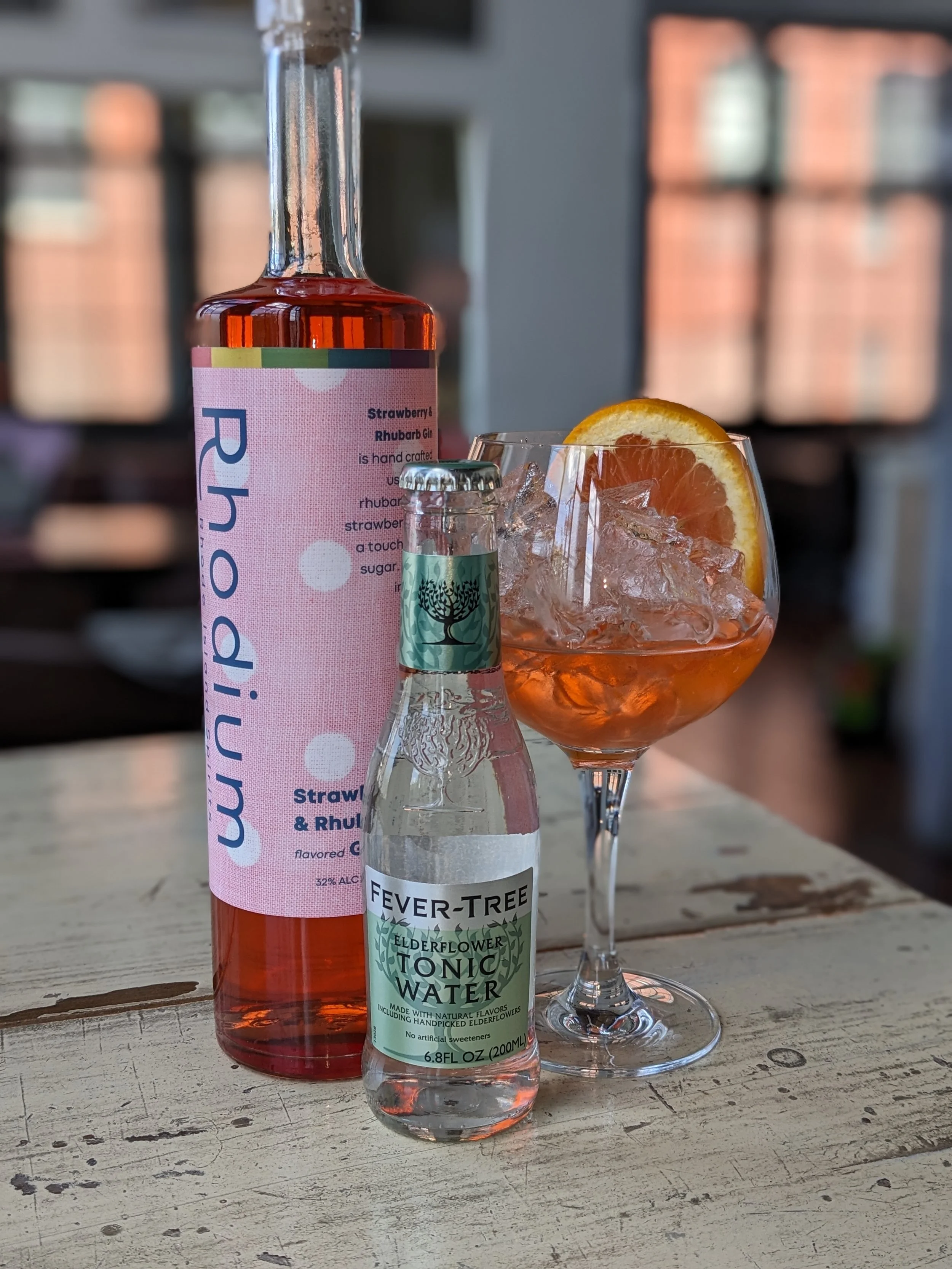 SRG n tonic n bottle.jpg