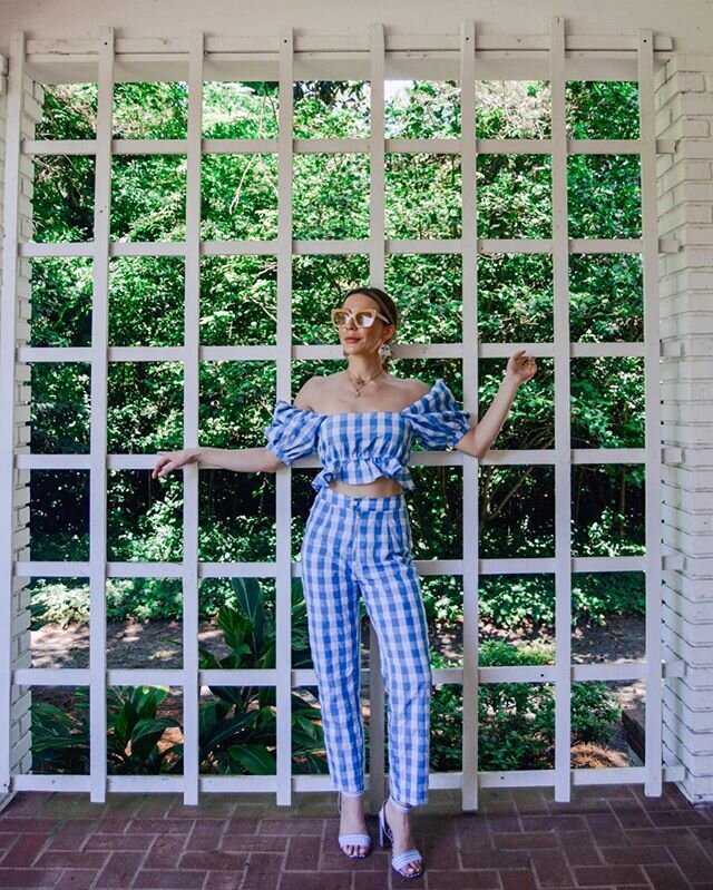 The sweetest matching set and retro sunnies all for under $30&ndash;can&rsquo;t beat it! 💙 Shop the look by following me in the @liketoknow.it app or by typing this link into your browser 👉🏼 http://liketk.it/2QYxT 👈🏼 #liketkit