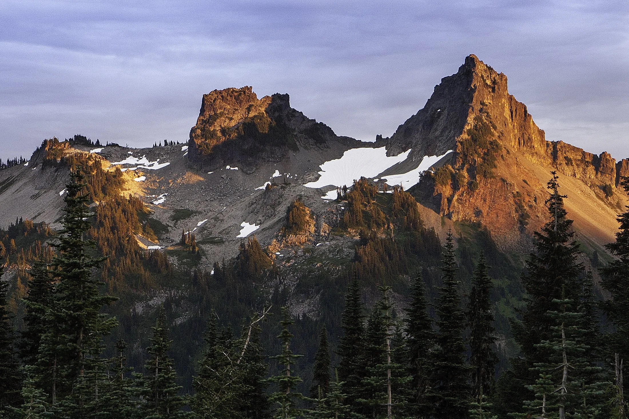 cascade-range-mount-rainier.jpg