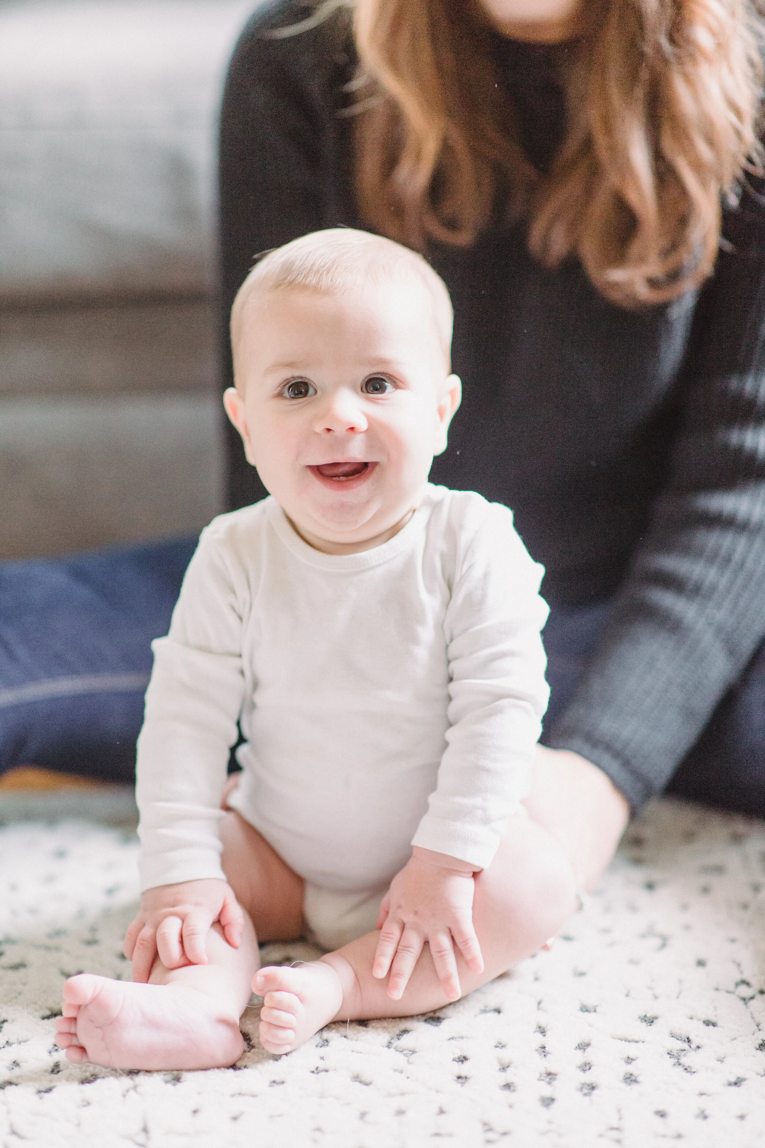 Sitting - How to Teach a Baby to Sit 