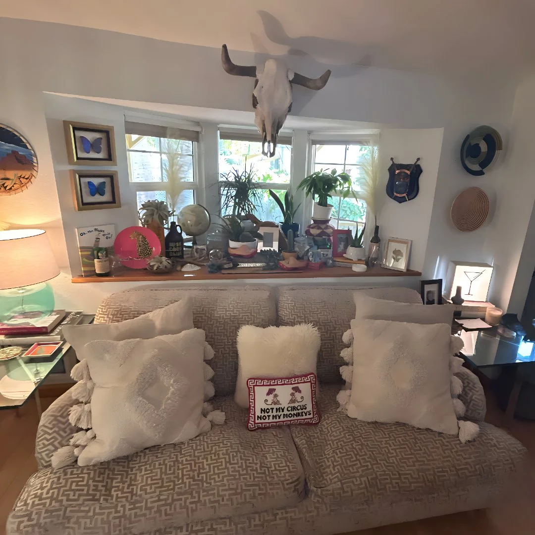 couch bay window.jpg