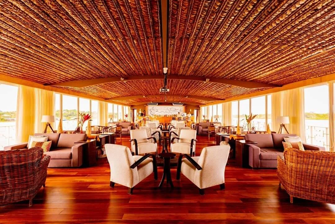 Delfin III Interiors