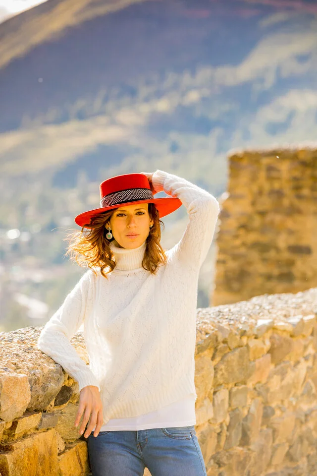 Nawi - Spanish Style Hat - Red 