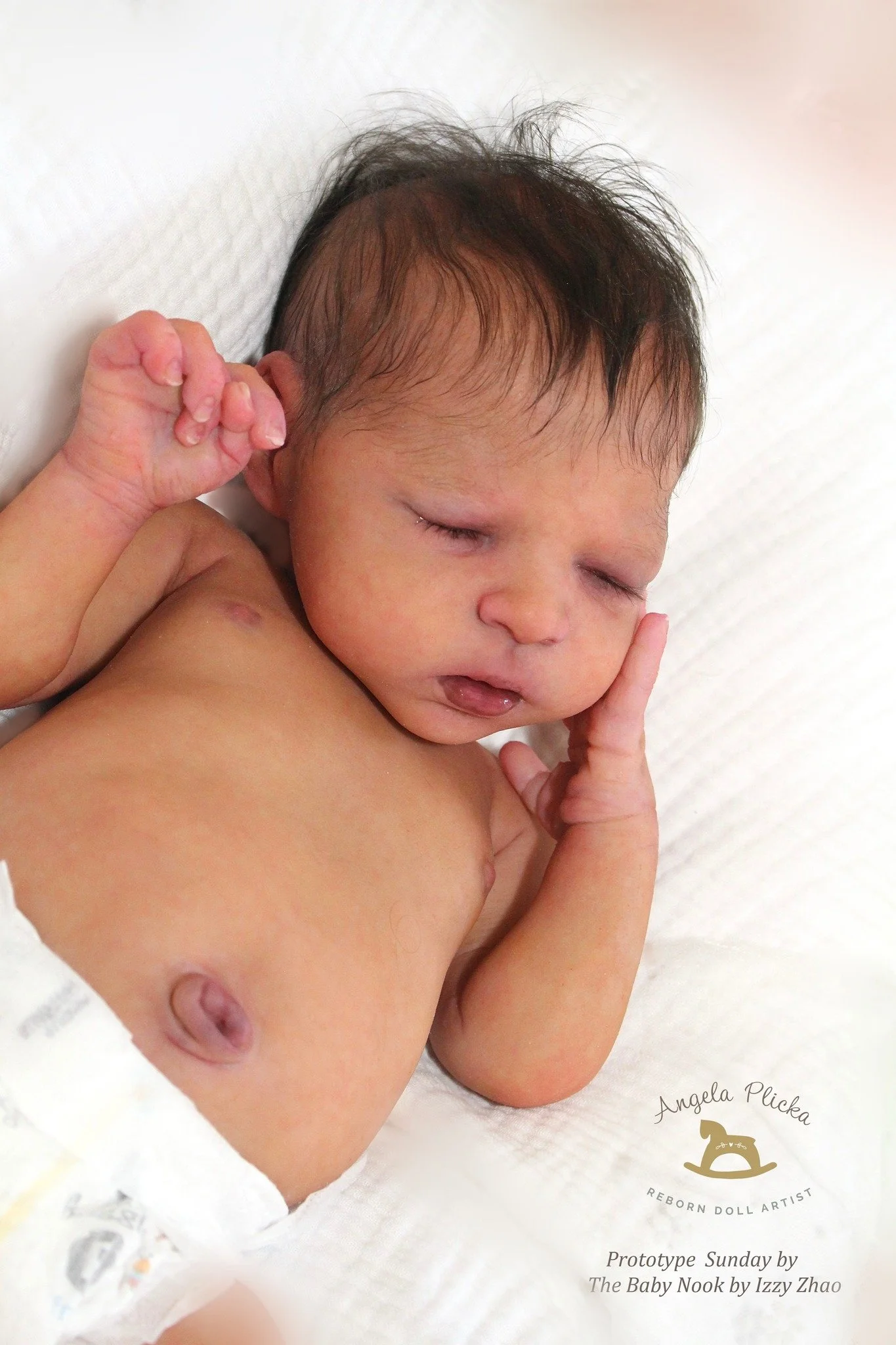 Just eight Sunday kits left in the Artist's Edition of 35 ❤ I'm very proud of this sweet newborn kit!

Photos by her talented prototype artists @angela_plicka, @kenzies_dolls, @dizondesigns.and.dollworks, @softdollscreations, and @thedaintyloft.