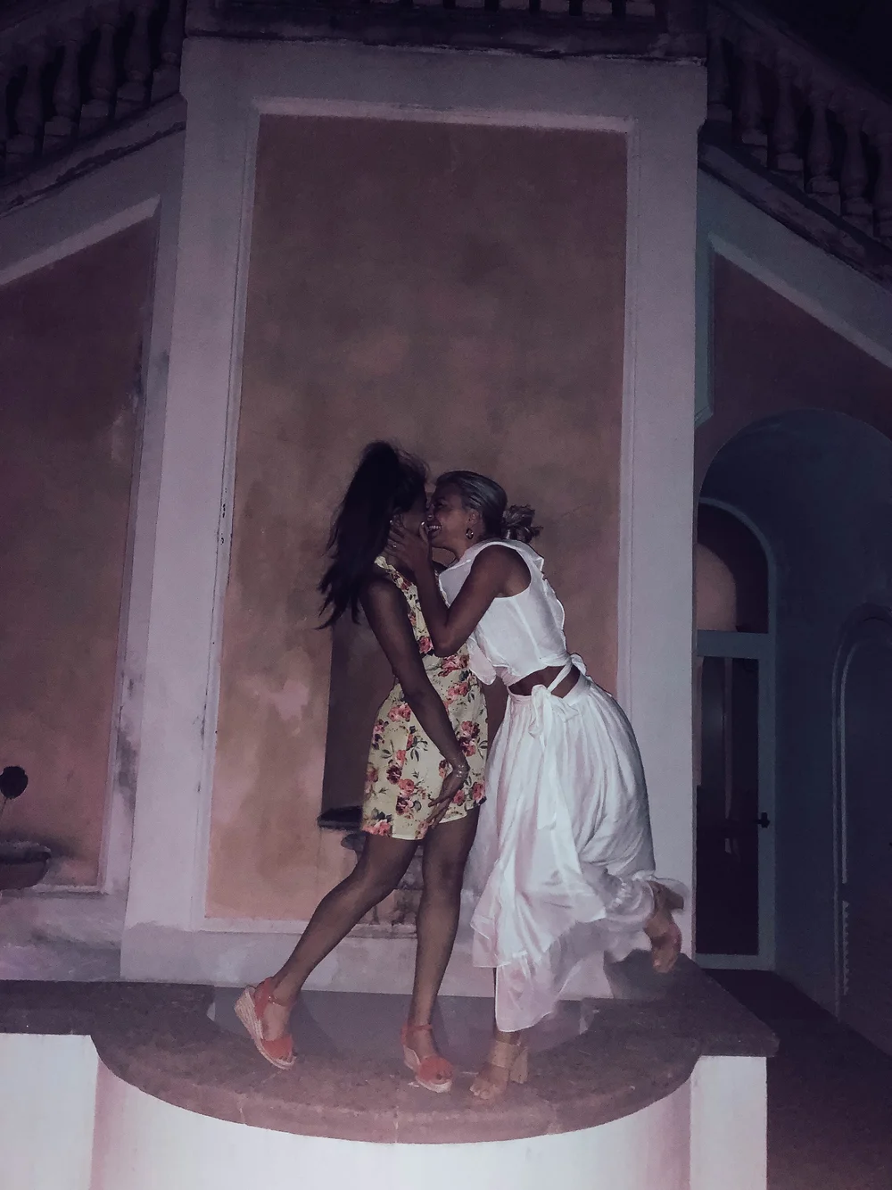Facetune_16-08-2018-00-51-11.JPG