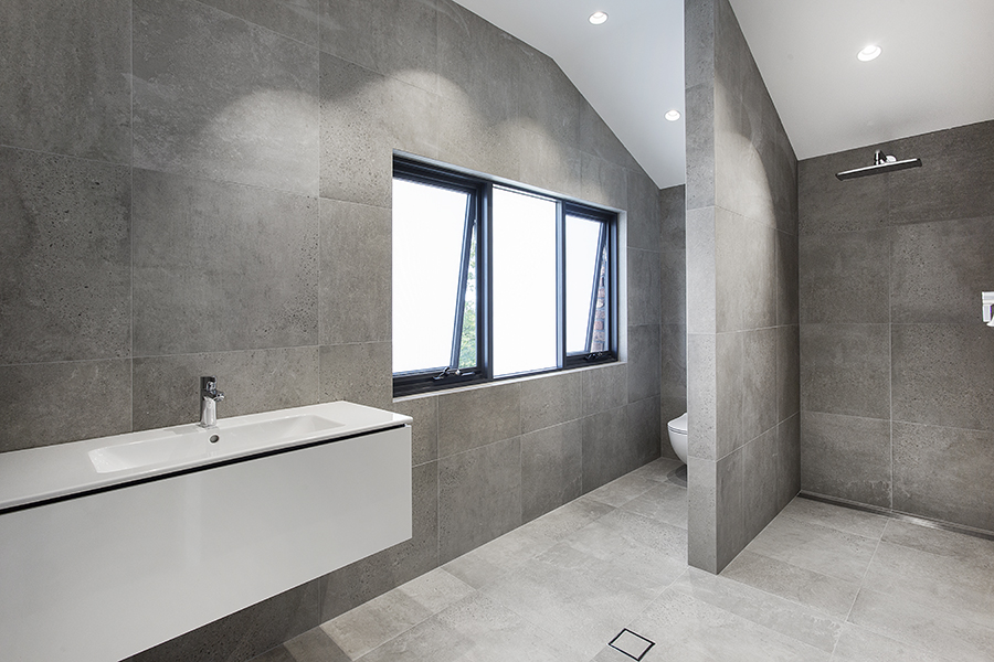 Trent Gabriels Bathroom.jpg