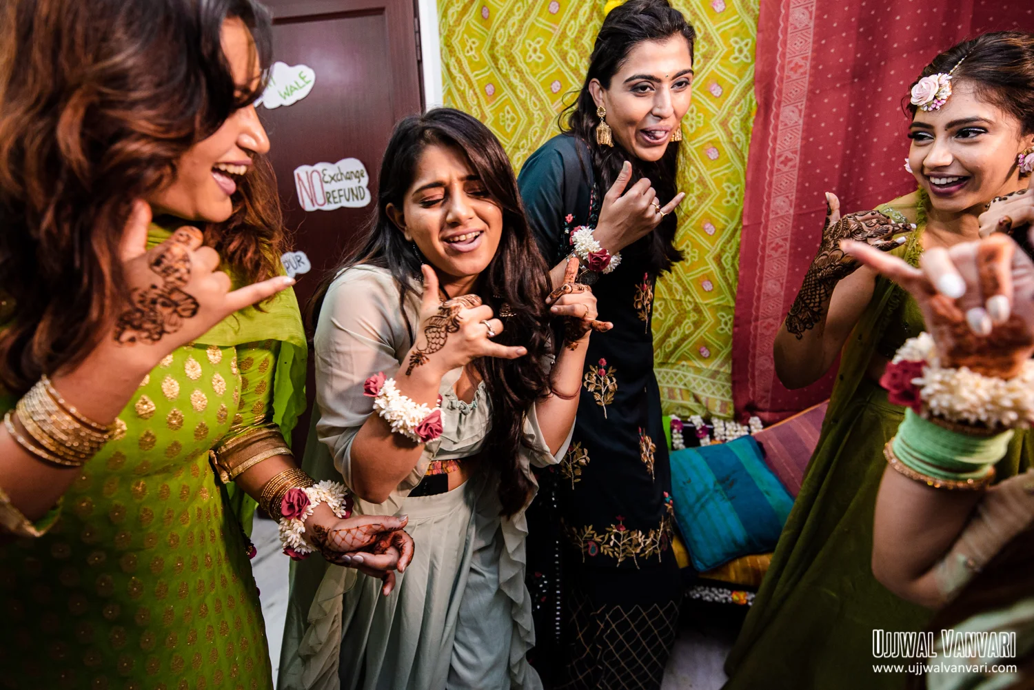 Niti Taylor Mehendi by Ujjwal Vanvari (1).JPG