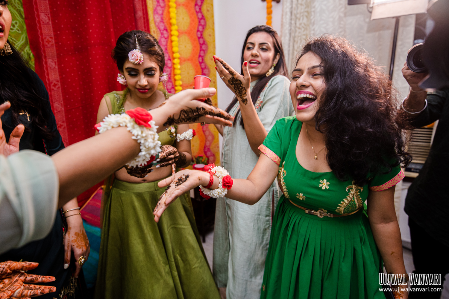Niti Taylor Mehendi by Ujjwal Vanvari (30).JPG