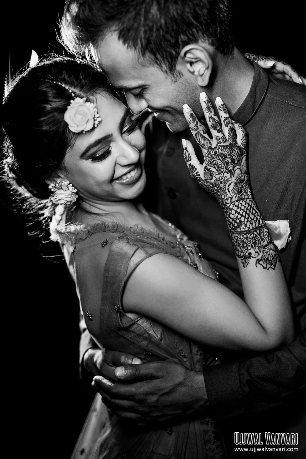 Niti Taylor Mehendi by Ujjwal Vanvari (34).JPG