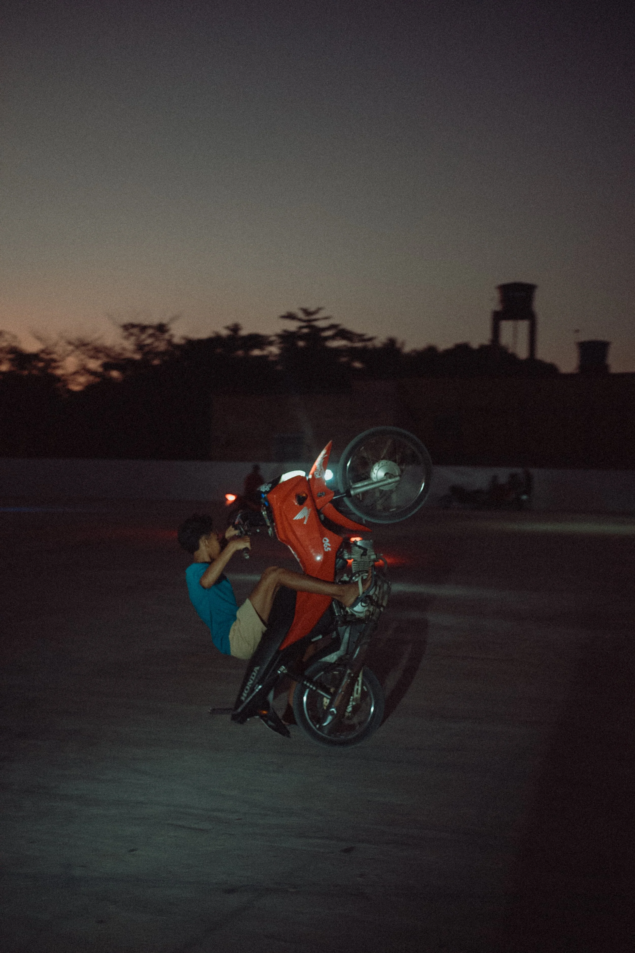 L1000641.jpg