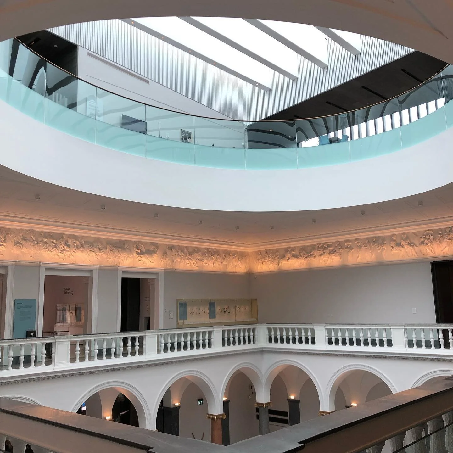 I so love this space #abdn #aberdeenartgallery @abdnartmuseums @abdninspired @aberdeenartistssociety