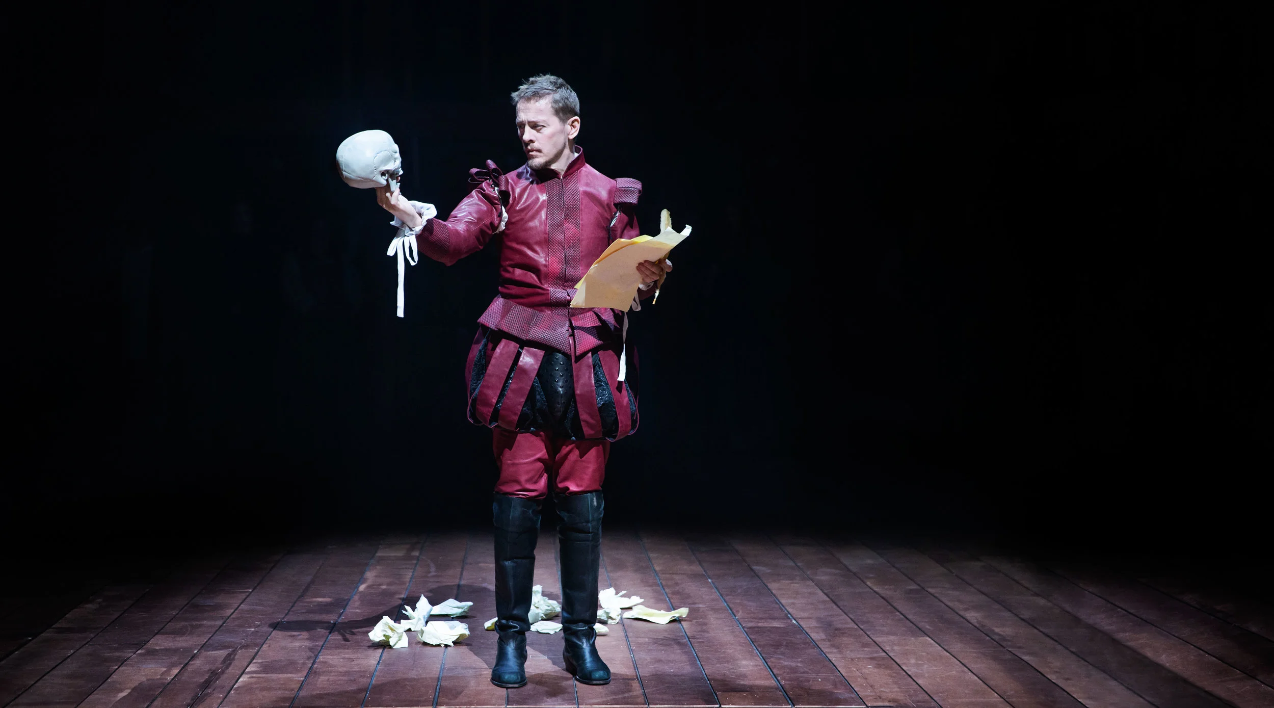 Shakespeare-in-Love-ØstreGasværkTeater-Pressebilled00001.jpg