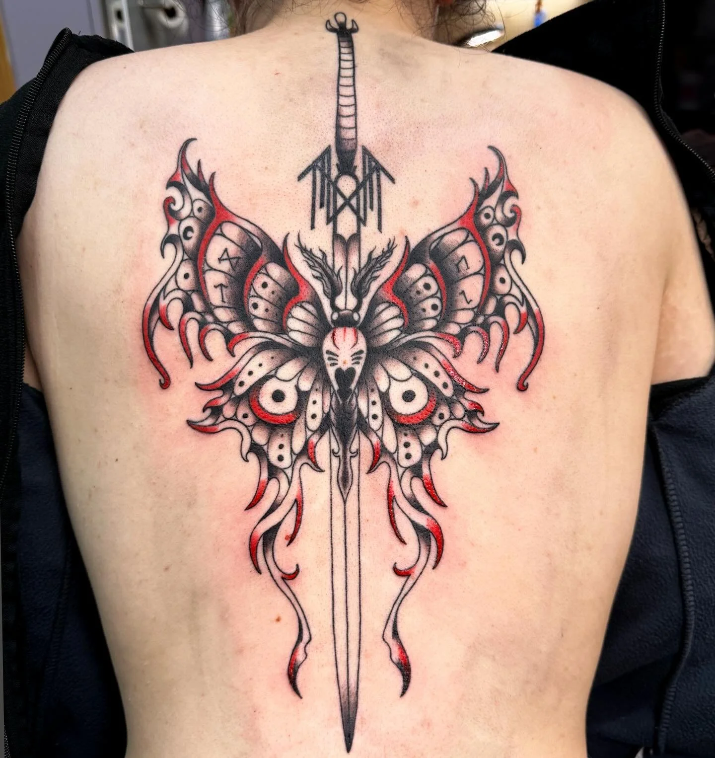 Some color and shading for Savanna&rsquo;s Sleep Token piece. A big thank you for sitting like a rock for session two!
.
.
.
#tattoo #tattoos #iowatattoo #cedarrapidstattoo #sleeptoken