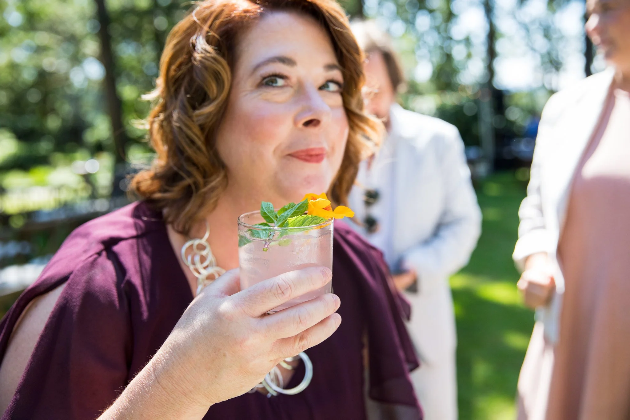 ScottNJuliaWeddingGuestw.Drink.jpg