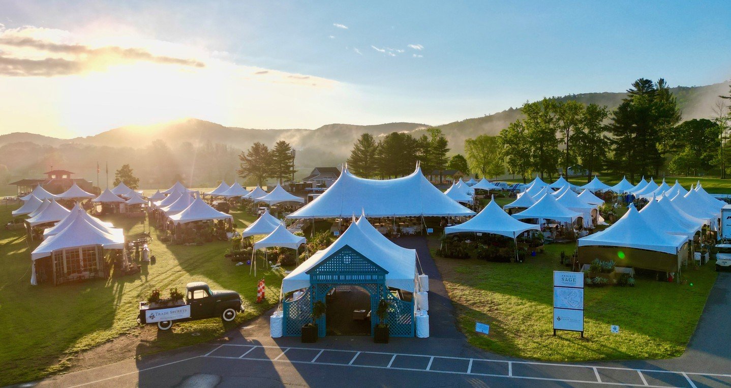 🌿 Tickets are here

Trade Secrets 2026 is officially on sale and this year's lineup is one for the books.

Garden Tours | Saturday, May 16
10 AM - 3 PM (with a few gardens with extended hours), six extraordinary private gardens across the CT/NY regi
