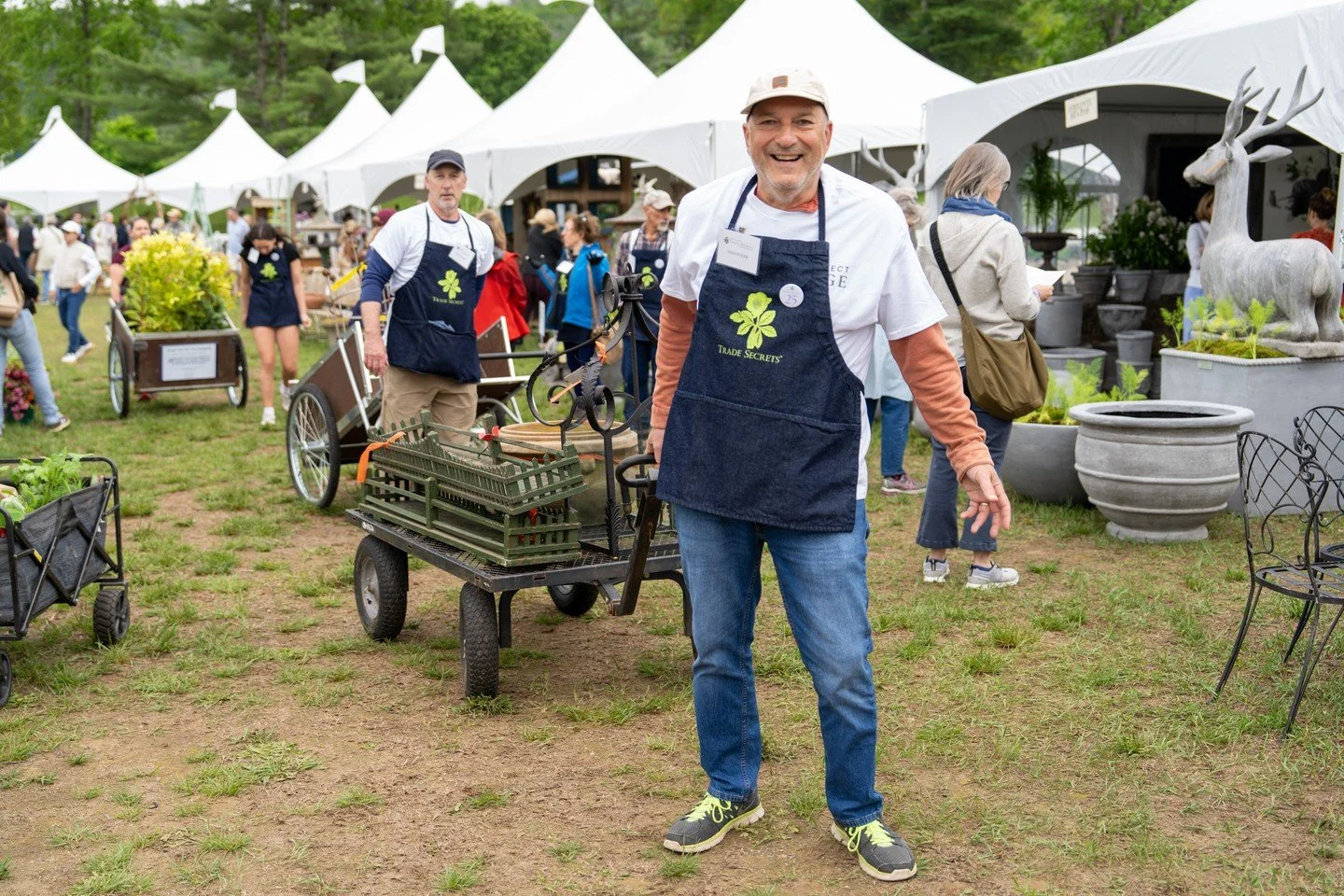 Want to be part of something that actually matters? 🌿

Trade Secrets needs volunteers and we would love to have you.

For 25 years, this event has been powered by people who show up, roll up their sleeves, and help raise funds for Project SAGE, a do