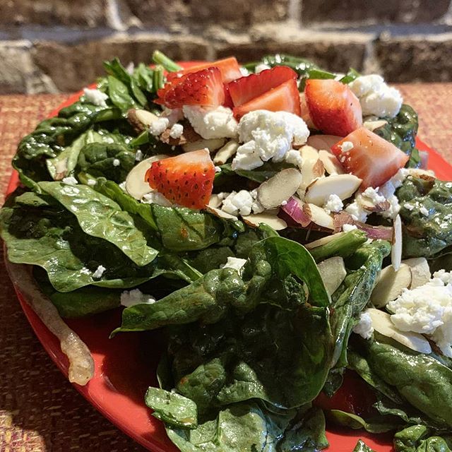 Our special salad for the month celebrates local, seasonal and sensational strawberries! 🍓🥬
.
.
#NOLA #neworleans #igersneworleans #showmeyournola&nbsp; #followyournola #nolafood #nolaeats #eeeeeats #OnlyLouisiana #TasteLouisiana #foodiegram #foods