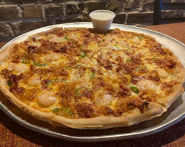 May's special pizza has lots of local favorites... #shrimp, #spice, and a side of CI (creamy Italian dressing) because when you know, you know.
.
.
.
#NOLA #neworleans #igersneworleans #showmeyournola&nbsp; #followyournola #nolafood #nolaeats #eeeeea