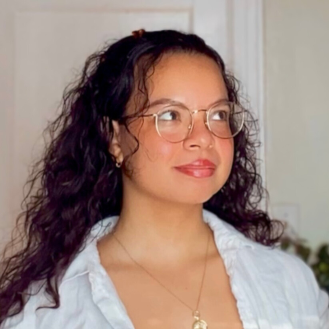 Sarah Tulloch Head Shot .png