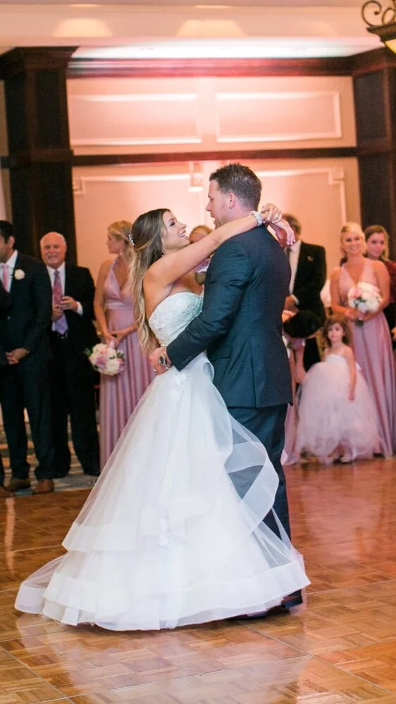 Why Choose Us as Your Wedding DJ?