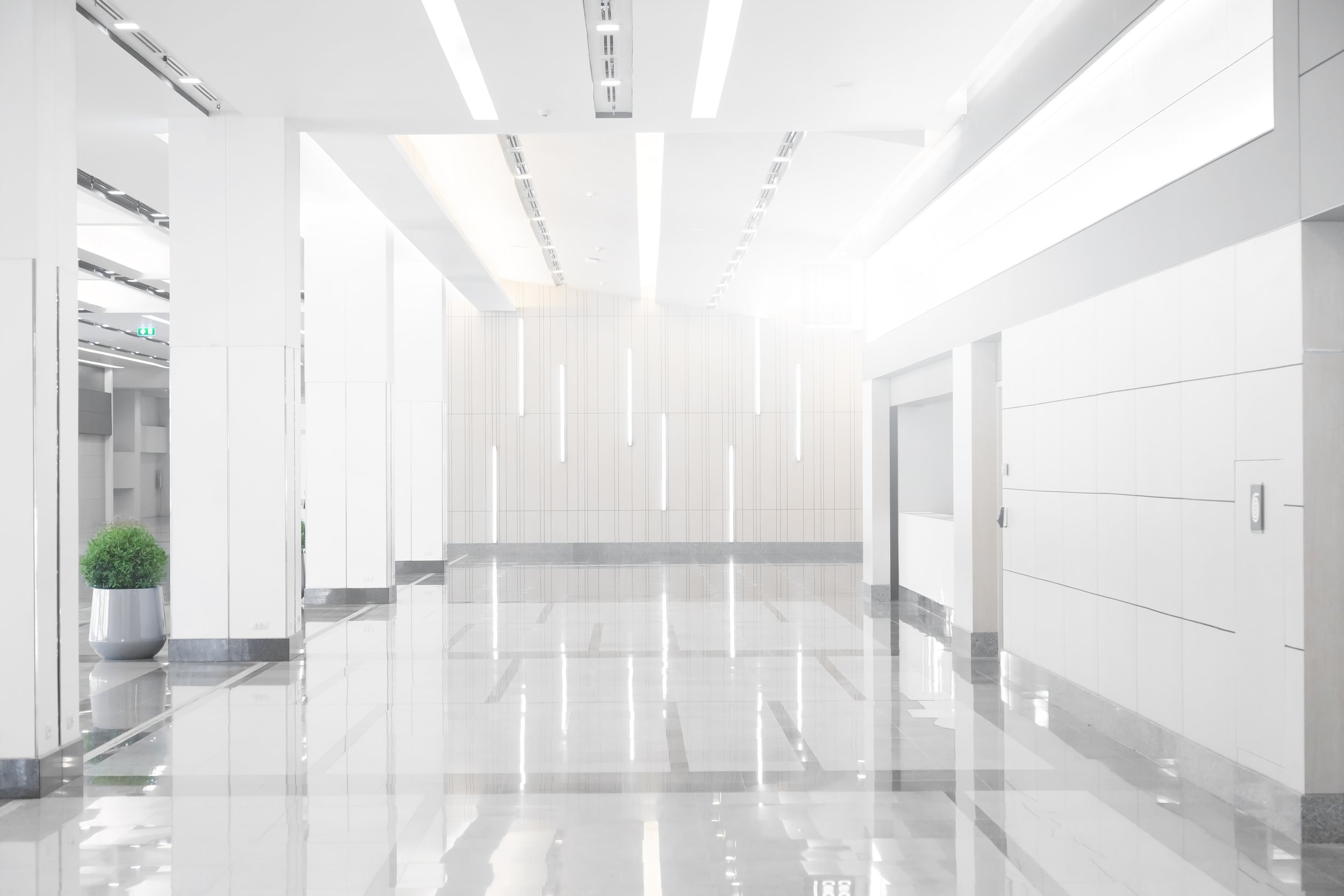 empty-space-empty-wall-bright-room.jpg
