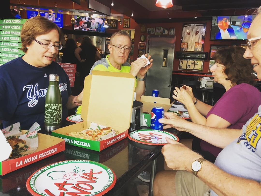 Buffalo pizza – nobody’s losing weight on this trip!