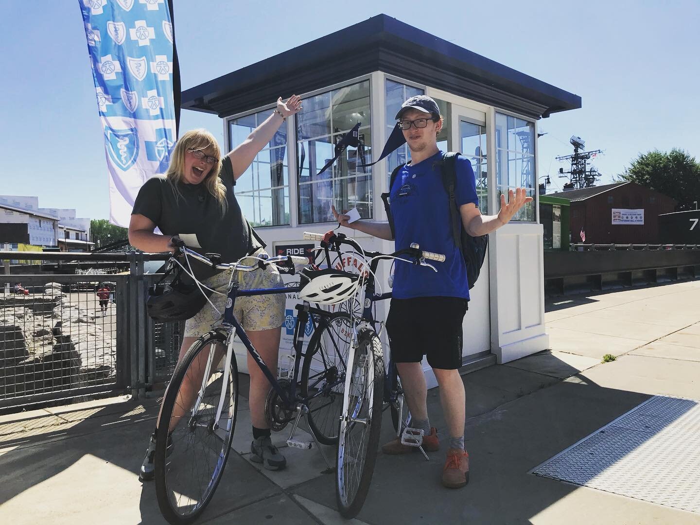 Book your bike rental and explore Buffalo by bicycle