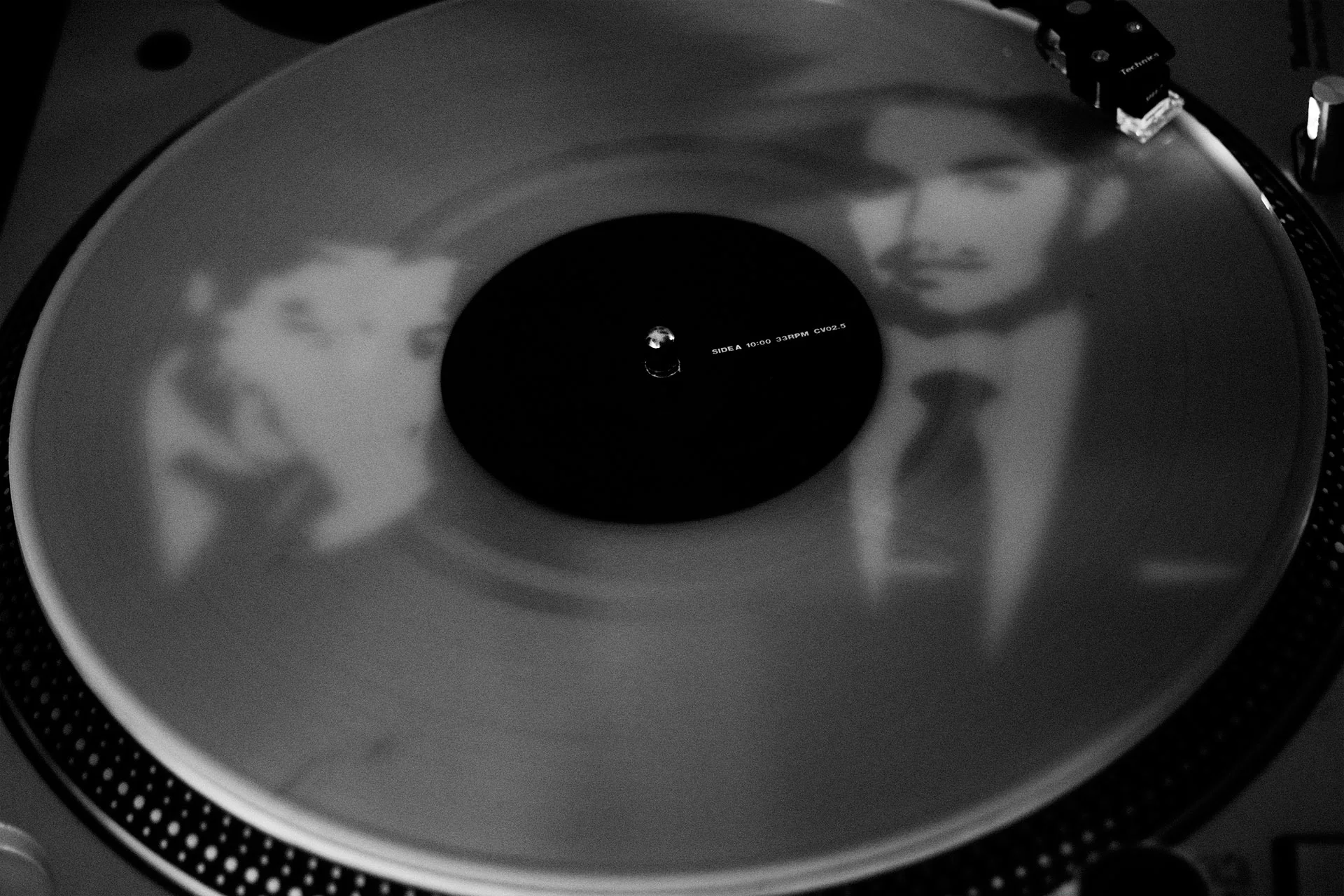 drxxth-vinyl-bg.jpg