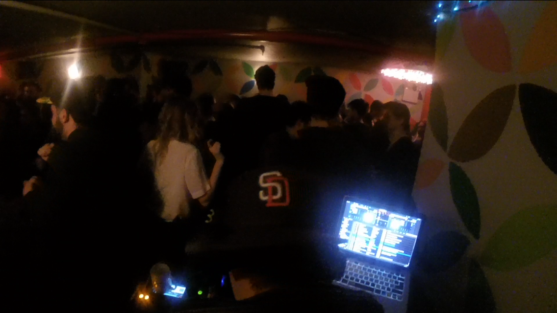 Tanhands (Justin Tuyay) at Max Fish